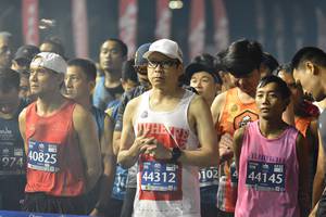 BIB: 40825, 974, 102, 44145, 0102, 44312
                            <button type="button" onclick="openModal(11498635)" class="btn btn-primary btn-sm float-right btn-popup" data-toggle="modal" data-target=".modal-high-quality">
                        <i class="fas fa-shopping-cart"></i> Add to Cart
                    </button>
                                            <button type="button" onclick="isThisMe(11498635, true)" class="btn btn-success btn-sm float-right btn-popup btn-isme hidden" data-toggle="tooltip" data-placement="bottom" title="นี่คือรูปของคุณใช่ไหม คลิกที่นี่เพื่อเอาเข้าอัลบั้ม">
                        <i class="fas fa-plus"></i> Add to album
                    </button>
                    <button type="button" onclick="isThisMe(11498635, false)" class="btn btn-warning btn-sm float-right btn-popup btn-isnotme hidden">
                        <i class="fas fa-ban"></i> Remove from album
                    </button>