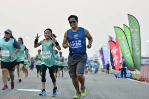 BIB: 41386, 53320, 0509
                            <button type="button" onclick="openModal(10521728)" class="btn btn-primary btn-sm float-right btn-popup" data-toggle="modal" data-target=".modal-high-quality">
                        <i class="fas fa-shopping-cart"></i> Add to Cart
                    </button>
                                            <button type="button" onclick="isThisMe(10521728, true)" class="btn btn-success btn-sm float-right btn-popup btn-isme hidden" data-toggle="tooltip" data-placement="bottom" title="นี่คือรูปของคุณใช่ไหม คลิกที่นี่เพื่อเอาเข้าอัลบั้ม">
                        <i class="fas fa-plus"></i> Add to album
                    </button>
                    <button type="button" onclick="isThisMe(10521728, false)" class="btn btn-warning btn-sm float-right btn-popup btn-isnotme hidden">
                        <i class="fas fa-ban"></i> Remove from album
                    </button>