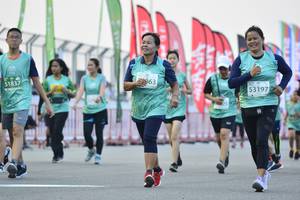 BIB: 963, 51837, 53197
                            <button type="button" onclick="openModal(10523805)" class="btn btn-primary btn-sm float-right btn-popup" data-toggle="modal" data-target=".modal-high-quality">
                        <i class="fas fa-shopping-cart"></i> Add to Cart
                    </button>
                                            <button type="button" onclick="isThisMe(10523805, true)" class="btn btn-success btn-sm float-right btn-popup btn-isme hidden" data-toggle="tooltip" data-placement="bottom" title="นี่คือรูปของคุณใช่ไหม คลิกที่นี่เพื่อเอาเข้าอัลบั้ม">
                        <i class="fas fa-plus"></i> Add to album
                    </button>
                    <button type="button" onclick="isThisMe(10523805, false)" class="btn btn-warning btn-sm float-right btn-popup btn-isnotme hidden">
                        <i class="fas fa-ban"></i> Remove from album
                    </button>