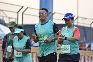 BIB: 80660, 530, 80661, 53131
                            <button type="button" onclick="openModal(10517605)" class="btn btn-primary btn-sm float-right btn-popup" data-toggle="modal" data-target=".modal-high-quality">
                        <i class="fas fa-shopping-cart"></i> Add to Cart
                    </button>
                                            <button type="button" onclick="isThisMe(10517605, true)" class="btn btn-success btn-sm float-right btn-popup btn-isme hidden" data-toggle="tooltip" data-placement="bottom" title="นี่คือรูปของคุณใช่ไหม คลิกที่นี่เพื่อเอาเข้าอัลบั้ม">
                        <i class="fas fa-plus"></i> Add to album
                    </button>
                    <button type="button" onclick="isThisMe(10517605, false)" class="btn btn-warning btn-sm float-right btn-popup btn-isnotme hidden">
                        <i class="fas fa-ban"></i> Remove from album
                    </button>