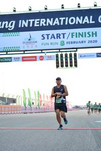 BIB: 2020, 20308
                            <button type="button" onclick="openModal(10483379)" class="btn btn-primary btn-sm float-right btn-popup" data-toggle="modal" data-target=".modal-high-quality">
                        <i class="fas fa-shopping-cart"></i> Add to Cart
                    </button>
                                            <button type="button" onclick="isThisMe(10483379, true)" class="btn btn-success btn-sm float-right btn-popup btn-isme hidden" data-toggle="tooltip" data-placement="bottom" title="นี่คือรูปของคุณใช่ไหม คลิกที่นี่เพื่อเอาเข้าอัลบั้ม">
                        <i class="fas fa-plus"></i> Add to album
                    </button>
                    <button type="button" onclick="isThisMe(10483379, false)" class="btn btn-warning btn-sm float-right btn-popup btn-isnotme hidden">
                        <i class="fas fa-ban"></i> Remove from album
                    </button>