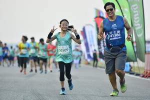 BIB: 141386, 50509
                            <button type="button" onclick="openModal(10521676)" class="btn btn-primary btn-sm float-right btn-popup" data-toggle="modal" data-target=".modal-high-quality">
                        <i class="fas fa-shopping-cart"></i> Add to Cart
                    </button>
                                            <button type="button" onclick="isThisMe(10521676, true)" class="btn btn-success btn-sm float-right btn-popup btn-isme hidden" data-toggle="tooltip" data-placement="bottom" title="นี่คือรูปของคุณใช่ไหม คลิกที่นี่เพื่อเอาเข้าอัลบั้ม">
                        <i class="fas fa-plus"></i> Add to album
                    </button>
                    <button type="button" onclick="isThisMe(10521676, false)" class="btn btn-warning btn-sm float-right btn-popup btn-isnotme hidden">
                        <i class="fas fa-ban"></i> Remove from album
                    </button>