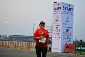 BIB: 53239
                            <button type="button" onclick="openModal(10487323)" class="btn btn-primary btn-sm float-right btn-popup" data-toggle="modal" data-target=".modal-high-quality">
                        <i class="fas fa-shopping-cart"></i> Add to Cart
                    </button>
                                            <button type="button" onclick="isThisMe(10487323, true)" class="btn btn-success btn-sm float-right btn-popup btn-isme hidden" data-toggle="tooltip" data-placement="bottom" title="นี่คือรูปของคุณใช่ไหม คลิกที่นี่เพื่อเอาเข้าอัลบั้ม">
                        <i class="fas fa-plus"></i> Add to album
                    </button>
                    <button type="button" onclick="isThisMe(10487323, false)" class="btn btn-warning btn-sm float-right btn-popup btn-isnotme hidden">
                        <i class="fas fa-ban"></i> Remove from album
                    </button>