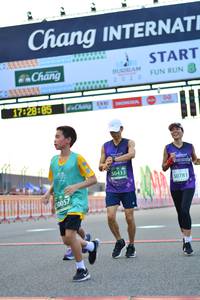 BIB: 2020, 172885, 50433, 50781, 0057
                            <button type="button" onclick="openModal(10483582)" class="btn btn-primary btn-sm float-right btn-popup" data-toggle="modal" data-target=".modal-high-quality">
                        <i class="fas fa-shopping-cart"></i> Add to Cart
                    </button>
                                            <button type="button" onclick="isThisMe(10483582, true)" class="btn btn-success btn-sm float-right btn-popup btn-isme hidden" data-toggle="tooltip" data-placement="bottom" title="นี่คือรูปของคุณใช่ไหม คลิกที่นี่เพื่อเอาเข้าอัลบั้ม">
                        <i class="fas fa-plus"></i> Add to album
                    </button>
                    <button type="button" onclick="isThisMe(10483582, false)" class="btn btn-warning btn-sm float-right btn-popup btn-isnotme hidden">
                        <i class="fas fa-ban"></i> Remove from album
                    </button>