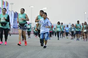 BIB: 5302, 52838
                            <button type="button" onclick="openModal(10524592)" class="btn btn-primary btn-sm float-right btn-popup" data-toggle="modal" data-target=".modal-high-quality">
                        <i class="fas fa-shopping-cart"></i> Add to Cart
                    </button>
                                            <button type="button" onclick="isThisMe(10524592, true)" class="btn btn-success btn-sm float-right btn-popup btn-isme hidden" data-toggle="tooltip" data-placement="bottom" title="นี่คือรูปของคุณใช่ไหม คลิกที่นี่เพื่อเอาเข้าอัลบั้ม">
                        <i class="fas fa-plus"></i> Add to album
                    </button>
                    <button type="button" onclick="isThisMe(10524592, false)" class="btn btn-warning btn-sm float-right btn-popup btn-isnotme hidden">
                        <i class="fas fa-ban"></i> Remove from album
                    </button>