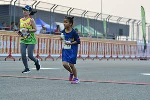 BIB: 0925
                            <button type="button" onclick="openModal(10515762)" class="btn btn-primary btn-sm float-right btn-popup" data-toggle="modal" data-target=".modal-high-quality">
                        <i class="fas fa-shopping-cart"></i> Add to Cart
                    </button>
                                            <button type="button" onclick="isThisMe(10515762, true)" class="btn btn-success btn-sm float-right btn-popup btn-isme hidden" data-toggle="tooltip" data-placement="bottom" title="นี่คือรูปของคุณใช่ไหม คลิกที่นี่เพื่อเอาเข้าอัลบั้ม">
                        <i class="fas fa-plus"></i> Add to album
                    </button>
                    <button type="button" onclick="isThisMe(10515762, false)" class="btn btn-warning btn-sm float-right btn-popup btn-isnotme hidden">
                        <i class="fas fa-ban"></i> Remove from album
                    </button>