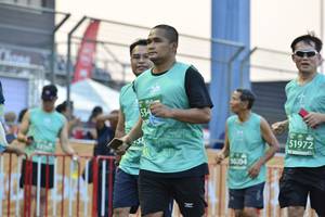 BIB: 534, 51972, 50204
                            <button type="button" onclick="openModal(10522066)" class="btn btn-primary btn-sm float-right btn-popup" data-toggle="modal" data-target=".modal-high-quality">
                        <i class="fas fa-shopping-cart"></i> Add to Cart
                    </button>
                                            <button type="button" onclick="isThisMe(10522066, true)" class="btn btn-success btn-sm float-right btn-popup btn-isme hidden" data-toggle="tooltip" data-placement="bottom" title="นี่คือรูปของคุณใช่ไหม คลิกที่นี่เพื่อเอาเข้าอัลบั้ม">
                        <i class="fas fa-plus"></i> Add to album
                    </button>
                    <button type="button" onclick="isThisMe(10522066, false)" class="btn btn-warning btn-sm float-right btn-popup btn-isnotme hidden">
                        <i class="fas fa-ban"></i> Remove from album
                    </button>