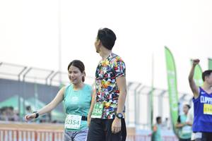 BIB: 534, 1856, 52354
                            <button type="button" onclick="openModal(10521030)" class="btn btn-primary btn-sm float-right btn-popup" data-toggle="modal" data-target=".modal-high-quality">
                        <i class="fas fa-shopping-cart"></i> Add to Cart
                    </button>
                                            <button type="button" onclick="isThisMe(10521030, true)" class="btn btn-success btn-sm float-right btn-popup btn-isme hidden" data-toggle="tooltip" data-placement="bottom" title="นี่คือรูปของคุณใช่ไหม คลิกที่นี่เพื่อเอาเข้าอัลบั้ม">
                        <i class="fas fa-plus"></i> Add to album
                    </button>
                    <button type="button" onclick="isThisMe(10521030, false)" class="btn btn-warning btn-sm float-right btn-popup btn-isnotme hidden">
                        <i class="fas fa-ban"></i> Remove from album
                    </button>