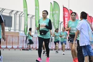 BIB: 52838
                            <button type="button" onclick="openModal(10524703)" class="btn btn-primary btn-sm float-right btn-popup" data-toggle="modal" data-target=".modal-high-quality">
                        <i class="fas fa-shopping-cart"></i> Add to Cart
                    </button>
                                            <button type="button" onclick="isThisMe(10524703, true)" class="btn btn-success btn-sm float-right btn-popup btn-isme hidden" data-toggle="tooltip" data-placement="bottom" title="นี่คือรูปของคุณใช่ไหม คลิกที่นี่เพื่อเอาเข้าอัลบั้ม">
                        <i class="fas fa-plus"></i> Add to album
                    </button>
                    <button type="button" onclick="isThisMe(10524703, false)" class="btn btn-warning btn-sm float-right btn-popup btn-isnotme hidden">
                        <i class="fas fa-ban"></i> Remove from album
                    </button>