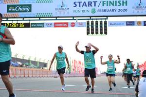 BIB: 2020, 1728, 50154, 1633
                            <button type="button" onclick="openModal(10483621)" class="btn btn-primary btn-sm float-right btn-popup" data-toggle="modal" data-target=".modal-high-quality">
                        <i class="fas fa-shopping-cart"></i> Add to Cart
                    </button>
                                            <button type="button" onclick="isThisMe(10483621, true)" class="btn btn-success btn-sm float-right btn-popup btn-isme hidden" data-toggle="tooltip" data-placement="bottom" title="นี่คือรูปของคุณใช่ไหม คลิกที่นี่เพื่อเอาเข้าอัลบั้ม">
                        <i class="fas fa-plus"></i> Add to album
                    </button>
                    <button type="button" onclick="isThisMe(10483621, false)" class="btn btn-warning btn-sm float-right btn-popup btn-isnotme hidden">
                        <i class="fas fa-ban"></i> Remove from album
                    </button>