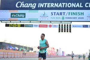 BIB: 2020, 172352, 50280
                            <button type="button" onclick="openModal(10481972)" class="btn btn-primary btn-sm float-right btn-popup" data-toggle="modal" data-target=".modal-high-quality">
                        <i class="fas fa-shopping-cart"></i> Add to Cart
                    </button>
                                            <button type="button" onclick="isThisMe(10481972, true)" class="btn btn-success btn-sm float-right btn-popup btn-isme hidden" data-toggle="tooltip" data-placement="bottom" title="นี่คือรูปของคุณใช่ไหม คลิกที่นี่เพื่อเอาเข้าอัลบั้ม">
                        <i class="fas fa-plus"></i> Add to album
                    </button>
                    <button type="button" onclick="isThisMe(10481972, false)" class="btn btn-warning btn-sm float-right btn-popup btn-isnotme hidden">
                        <i class="fas fa-ban"></i> Remove from album
                    </button>