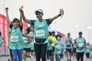 BIB: 50776, 50539
                            <button type="button" onclick="openModal(10522574)" class="btn btn-primary btn-sm float-right btn-popup" data-toggle="modal" data-target=".modal-high-quality">
                        <i class="fas fa-shopping-cart"></i> Add to Cart
                    </button>
                                            <button type="button" onclick="isThisMe(10522574, true)" class="btn btn-success btn-sm float-right btn-popup btn-isme hidden" data-toggle="tooltip" data-placement="bottom" title="นี่คือรูปของคุณใช่ไหม คลิกที่นี่เพื่อเอาเข้าอัลบั้ม">
                        <i class="fas fa-plus"></i> Add to album
                    </button>
                    <button type="button" onclick="isThisMe(10522574, false)" class="btn btn-warning btn-sm float-right btn-popup btn-isnotme hidden">
                        <i class="fas fa-ban"></i> Remove from album
                    </button>