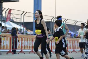 BIB: 53436, 439
                            <button type="button" onclick="openModal(10521319)" class="btn btn-primary btn-sm float-right btn-popup" data-toggle="modal" data-target=".modal-high-quality">
                        <i class="fas fa-shopping-cart"></i> Add to Cart
                    </button>
                                            <button type="button" onclick="isThisMe(10521319, true)" class="btn btn-success btn-sm float-right btn-popup btn-isme hidden" data-toggle="tooltip" data-placement="bottom" title="นี่คือรูปของคุณใช่ไหม คลิกที่นี่เพื่อเอาเข้าอัลบั้ม">
                        <i class="fas fa-plus"></i> Add to album
                    </button>
                    <button type="button" onclick="isThisMe(10521319, false)" class="btn btn-warning btn-sm float-right btn-popup btn-isnotme hidden">
                        <i class="fas fa-ban"></i> Remove from album
                    </button>