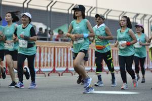 BIB: 382, 53165, 52631
                            <button type="button" onclick="openModal(10517395)" class="btn btn-primary btn-sm float-right btn-popup" data-toggle="modal" data-target=".modal-high-quality">
                        <i class="fas fa-shopping-cart"></i> Add to Cart
                    </button>
                                            <button type="button" onclick="isThisMe(10517395, true)" class="btn btn-success btn-sm float-right btn-popup btn-isme hidden" data-toggle="tooltip" data-placement="bottom" title="นี่คือรูปของคุณใช่ไหม คลิกที่นี่เพื่อเอาเข้าอัลบั้ม">
                        <i class="fas fa-plus"></i> Add to album
                    </button>
                    <button type="button" onclick="isThisMe(10517395, false)" class="btn btn-warning btn-sm float-right btn-popup btn-isnotme hidden">
                        <i class="fas fa-ban"></i> Remove from album
                    </button>