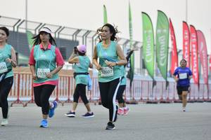 BIB: 506, 5318, 52607, 150
                            <button type="button" onclick="openModal(10524839)" class="btn btn-primary btn-sm float-right btn-popup" data-toggle="modal" data-target=".modal-high-quality">
                        <i class="fas fa-shopping-cart"></i> Add to Cart
                    </button>
                                            <button type="button" onclick="isThisMe(10524839, true)" class="btn btn-success btn-sm float-right btn-popup btn-isme hidden" data-toggle="tooltip" data-placement="bottom" title="นี่คือรูปของคุณใช่ไหม คลิกที่นี่เพื่อเอาเข้าอัลบั้ม">
                        <i class="fas fa-plus"></i> Add to album
                    </button>
                    <button type="button" onclick="isThisMe(10524839, false)" class="btn btn-warning btn-sm float-right btn-popup btn-isnotme hidden">
                        <i class="fas fa-ban"></i> Remove from album
                    </button>