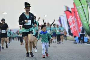 BIB: 0696
                            <button type="button" onclick="openModal(10519035)" class="btn btn-primary btn-sm float-right btn-popup" data-toggle="modal" data-target=".modal-high-quality">
                        <i class="fas fa-shopping-cart"></i> Add to Cart
                    </button>
                                            <button type="button" onclick="isThisMe(10519035, true)" class="btn btn-success btn-sm float-right btn-popup btn-isme hidden" data-toggle="tooltip" data-placement="bottom" title="นี่คือรูปของคุณใช่ไหม คลิกที่นี่เพื่อเอาเข้าอัลบั้ม">
                        <i class="fas fa-plus"></i> Add to album
                    </button>
                    <button type="button" onclick="isThisMe(10519035, false)" class="btn btn-warning btn-sm float-right btn-popup btn-isnotme hidden">
                        <i class="fas fa-ban"></i> Remove from album
                    </button>