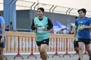 BIB: 519, 5310
                            <button type="button" onclick="openModal(10518063)" class="btn btn-primary btn-sm float-right btn-popup" data-toggle="modal" data-target=".modal-high-quality">
                        <i class="fas fa-shopping-cart"></i> Add to Cart
                    </button>
                                            <button type="button" onclick="isThisMe(10518063, true)" class="btn btn-success btn-sm float-right btn-popup btn-isme hidden" data-toggle="tooltip" data-placement="bottom" title="นี่คือรูปของคุณใช่ไหม คลิกที่นี่เพื่อเอาเข้าอัลบั้ม">
                        <i class="fas fa-plus"></i> Add to album
                    </button>
                    <button type="button" onclick="isThisMe(10518063, false)" class="btn btn-warning btn-sm float-right btn-popup btn-isnotme hidden">
                        <i class="fas fa-ban"></i> Remove from album
                    </button>