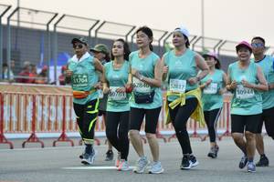 BIB: 51704, 52840, 52817, 50944, 30761
                            <button type="button" onclick="openModal(10517501)" class="btn btn-primary btn-sm float-right btn-popup" data-toggle="modal" data-target=".modal-high-quality">
                        <i class="fas fa-shopping-cart"></i> Add to Cart
                    </button>
                                            <button type="button" onclick="isThisMe(10517501, true)" class="btn btn-success btn-sm float-right btn-popup btn-isme hidden" data-toggle="tooltip" data-placement="bottom" title="นี่คือรูปของคุณใช่ไหม คลิกที่นี่เพื่อเอาเข้าอัลบั้ม">
                        <i class="fas fa-plus"></i> Add to album
                    </button>
                    <button type="button" onclick="isThisMe(10517501, false)" class="btn btn-warning btn-sm float-right btn-popup btn-isnotme hidden">
                        <i class="fas fa-ban"></i> Remove from album
                    </button>