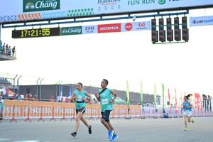 BIB: 2020, 172155
                            <button type="button" onclick="openModal(10481759)" class="btn btn-primary btn-sm float-right btn-popup" data-toggle="modal" data-target=".modal-high-quality">
                        <i class="fas fa-shopping-cart"></i> Add to Cart
                    </button>
                                            <button type="button" onclick="isThisMe(10481759, true)" class="btn btn-success btn-sm float-right btn-popup btn-isme hidden" data-toggle="tooltip" data-placement="bottom" title="นี่คือรูปของคุณใช่ไหม คลิกที่นี่เพื่อเอาเข้าอัลบั้ม">
                        <i class="fas fa-plus"></i> Add to album
                    </button>
                    <button type="button" onclick="isThisMe(10481759, false)" class="btn btn-warning btn-sm float-right btn-popup btn-isnotme hidden">
                        <i class="fas fa-ban"></i> Remove from album
                    </button>