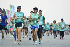 BIB: 51832, 51830, 776
                            <button type="button" onclick="openModal(10522535)" class="btn btn-primary btn-sm float-right btn-popup" data-toggle="modal" data-target=".modal-high-quality">
                        <i class="fas fa-shopping-cart"></i> Add to Cart
                    </button>
                                            <button type="button" onclick="isThisMe(10522535, true)" class="btn btn-success btn-sm float-right btn-popup btn-isme hidden" data-toggle="tooltip" data-placement="bottom" title="นี่คือรูปของคุณใช่ไหม คลิกที่นี่เพื่อเอาเข้าอัลบั้ม">
                        <i class="fas fa-plus"></i> Add to album
                    </button>
                    <button type="button" onclick="isThisMe(10522535, false)" class="btn btn-warning btn-sm float-right btn-popup btn-isnotme hidden">
                        <i class="fas fa-ban"></i> Remove from album
                    </button>