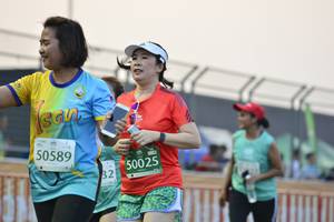 BIB: 50589, 50025
                            <button type="button" onclick="openModal(10522215)" class="btn btn-primary btn-sm float-right btn-popup" data-toggle="modal" data-target=".modal-high-quality">
                        <i class="fas fa-shopping-cart"></i> Add to Cart
                    </button>
                                            <button type="button" onclick="isThisMe(10522215, true)" class="btn btn-success btn-sm float-right btn-popup btn-isme hidden" data-toggle="tooltip" data-placement="bottom" title="นี่คือรูปของคุณใช่ไหม คลิกที่นี่เพื่อเอาเข้าอัลบั้ม">
                        <i class="fas fa-plus"></i> Add to album
                    </button>
                    <button type="button" onclick="isThisMe(10522215, false)" class="btn btn-warning btn-sm float-right btn-popup btn-isnotme hidden">
                        <i class="fas fa-ban"></i> Remove from album
                    </button>