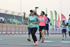 BIB: 52204, 2305
                            <button type="button" onclick="openModal(10515848)" class="btn btn-primary btn-sm float-right btn-popup" data-toggle="modal" data-target=".modal-high-quality">
                        <i class="fas fa-shopping-cart"></i> Add to Cart
                    </button>
                                            <button type="button" onclick="isThisMe(10515848, true)" class="btn btn-success btn-sm float-right btn-popup btn-isme hidden" data-toggle="tooltip" data-placement="bottom" title="นี่คือรูปของคุณใช่ไหม คลิกที่นี่เพื่อเอาเข้าอัลบั้ม">
                        <i class="fas fa-plus"></i> Add to album
                    </button>
                    <button type="button" onclick="isThisMe(10515848, false)" class="btn btn-warning btn-sm float-right btn-popup btn-isnotme hidden">
                        <i class="fas fa-ban"></i> Remove from album
                    </button>