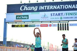 BIB: 2020, 172688, 51596, 30322, 684, 
                            <button type="button" onclick="openModal(10482559)" class="btn btn-primary btn-sm float-right btn-popup" data-toggle="modal" data-target=".modal-high-quality">
                        <i class="fas fa-shopping-cart"></i> Add to Cart
                    </button>
                                            <button type="button" onclick="isThisMe(10482559, true)" class="btn btn-success btn-sm float-right btn-popup btn-isme hidden" data-toggle="tooltip" data-placement="bottom" title="นี่คือรูปของคุณใช่ไหม คลิกที่นี่เพื่อเอาเข้าอัลบั้ม">
                        <i class="fas fa-plus"></i> Add to album
                    </button>
                    <button type="button" onclick="isThisMe(10482559, false)" class="btn btn-warning btn-sm float-right btn-popup btn-isnotme hidden">
                        <i class="fas fa-ban"></i> Remove from album
                    </button>