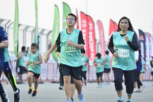 BIB: 51822, 51337
                            <button type="button" onclick="openModal(10523794)" class="btn btn-primary btn-sm float-right btn-popup" data-toggle="modal" data-target=".modal-high-quality">
                        <i class="fas fa-shopping-cart"></i> Add to Cart
                    </button>
                                            <button type="button" onclick="isThisMe(10523794, true)" class="btn btn-success btn-sm float-right btn-popup btn-isme hidden" data-toggle="tooltip" data-placement="bottom" title="นี่คือรูปของคุณใช่ไหม คลิกที่นี่เพื่อเอาเข้าอัลบั้ม">
                        <i class="fas fa-plus"></i> Add to album
                    </button>
                    <button type="button" onclick="isThisMe(10523794, false)" class="btn btn-warning btn-sm float-right btn-popup btn-isnotme hidden">
                        <i class="fas fa-ban"></i> Remove from album
                    </button>