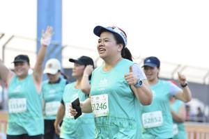 BIB: 1246, 52852
                            <button type="button" onclick="openModal(10520732)" class="btn btn-primary btn-sm float-right btn-popup" data-toggle="modal" data-target=".modal-high-quality">
                        <i class="fas fa-shopping-cart"></i> Add to Cart
                    </button>
                                            <button type="button" onclick="isThisMe(10520732, true)" class="btn btn-success btn-sm float-right btn-popup btn-isme hidden" data-toggle="tooltip" data-placement="bottom" title="นี่คือรูปของคุณใช่ไหม คลิกที่นี่เพื่อเอาเข้าอัลบั้ม">
                        <i class="fas fa-plus"></i> Add to album
                    </button>
                    <button type="button" onclick="isThisMe(10520732, false)" class="btn btn-warning btn-sm float-right btn-popup btn-isnotme hidden">
                        <i class="fas fa-ban"></i> Remove from album
                    </button>