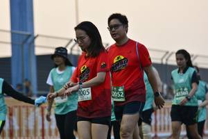 BIB: 1005, 2052, 83360
                            <button type="button" onclick="openModal(10516711)" class="btn btn-primary btn-sm float-right btn-popup" data-toggle="modal" data-target=".modal-high-quality">
                        <i class="fas fa-shopping-cart"></i> Add to Cart
                    </button>
                                            <button type="button" onclick="isThisMe(10516711, true)" class="btn btn-success btn-sm float-right btn-popup btn-isme hidden" data-toggle="tooltip" data-placement="bottom" title="นี่คือรูปของคุณใช่ไหม คลิกที่นี่เพื่อเอาเข้าอัลบั้ม">
                        <i class="fas fa-plus"></i> Add to album
                    </button>
                    <button type="button" onclick="isThisMe(10516711, false)" class="btn btn-warning btn-sm float-right btn-popup btn-isnotme hidden">
                        <i class="fas fa-ban"></i> Remove from album
                    </button>