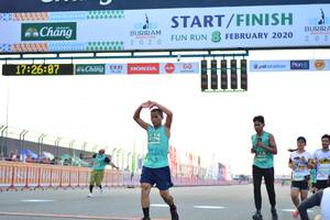 BIB: 2020, 172607, 51596, 0322, 151161, 5068, 
                            <button type="button" onclick="openModal(10482583)" class="btn btn-primary btn-sm float-right btn-popup" data-toggle="modal" data-target=".modal-high-quality">
                        <i class="fas fa-shopping-cart"></i> Add to Cart
                    </button>
                                            <button type="button" onclick="isThisMe(10482583, true)" class="btn btn-success btn-sm float-right btn-popup btn-isme hidden" data-toggle="tooltip" data-placement="bottom" title="นี่คือรูปของคุณใช่ไหม คลิกที่นี่เพื่อเอาเข้าอัลบั้ม">
                        <i class="fas fa-plus"></i> Add to album
                    </button>
                    <button type="button" onclick="isThisMe(10482583, false)" class="btn btn-warning btn-sm float-right btn-popup btn-isnotme hidden">
                        <i class="fas fa-ban"></i> Remove from album
                    </button>