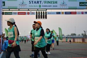 BIB: 2020, 202, 52289, 270
                            <button type="button" onclick="openModal(10487695)" class="btn btn-primary btn-sm float-right btn-popup" data-toggle="modal" data-target=".modal-high-quality">
                        <i class="fas fa-shopping-cart"></i> Add to Cart
                    </button>
                                            <button type="button" onclick="isThisMe(10487695, true)" class="btn btn-success btn-sm float-right btn-popup btn-isme hidden" data-toggle="tooltip" data-placement="bottom" title="นี่คือรูปของคุณใช่ไหม คลิกที่นี่เพื่อเอาเข้าอัลบั้ม">
                        <i class="fas fa-plus"></i> Add to album
                    </button>
                    <button type="button" onclick="isThisMe(10487695, false)" class="btn btn-warning btn-sm float-right btn-popup btn-isnotme hidden">
                        <i class="fas fa-ban"></i> Remove from album
                    </button>