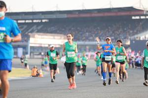 BIB: 52599, 50605
                            <button type="button" onclick="openModal(10570698)" class="btn btn-primary btn-sm float-right btn-popup" data-toggle="modal" data-target=".modal-high-quality">
                        <i class="fas fa-shopping-cart"></i> Add to Cart
                    </button>
                                            <button type="button" onclick="isThisMe(10570698, true)" class="btn btn-success btn-sm float-right btn-popup btn-isme hidden" data-toggle="tooltip" data-placement="bottom" title="นี่คือรูปของคุณใช่ไหม คลิกที่นี่เพื่อเอาเข้าอัลบั้ม">
                        <i class="fas fa-plus"></i> Add to album
                    </button>
                    <button type="button" onclick="isThisMe(10570698, false)" class="btn btn-warning btn-sm float-right btn-popup btn-isnotme hidden">
                        <i class="fas fa-ban"></i> Remove from album
                    </button>