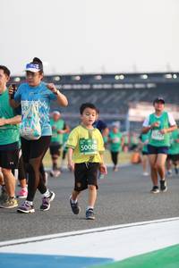 BIB: 50080
                            <button type="button" onclick="openModal(10571464)" class="btn btn-primary btn-sm float-right btn-popup" data-toggle="modal" data-target=".modal-high-quality">
                        <i class="fas fa-shopping-cart"></i> Add to Cart
                    </button>
                                            <button type="button" onclick="isThisMe(10571464, true)" class="btn btn-success btn-sm float-right btn-popup btn-isme hidden" data-toggle="tooltip" data-placement="bottom" title="นี่คือรูปของคุณใช่ไหม คลิกที่นี่เพื่อเอาเข้าอัลบั้ม">
                        <i class="fas fa-plus"></i> Add to album
                    </button>
                    <button type="button" onclick="isThisMe(10571464, false)" class="btn btn-warning btn-sm float-right btn-popup btn-isnotme hidden">
                        <i class="fas fa-ban"></i> Remove from album
                    </button>