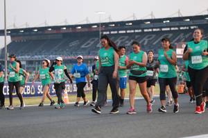 BIB: 3417, 1347, 33416, 614, 142, 2900
                            <button type="button" onclick="openModal(10570136)" class="btn btn-primary btn-sm float-right btn-popup" data-toggle="modal" data-target=".modal-high-quality">
                        <i class="fas fa-shopping-cart"></i> Add to Cart
                    </button>
                                            <button type="button" onclick="isThisMe(10570136, true)" class="btn btn-success btn-sm float-right btn-popup btn-isme hidden" data-toggle="tooltip" data-placement="bottom" title="นี่คือรูปของคุณใช่ไหม คลิกที่นี่เพื่อเอาเข้าอัลบั้ม">
                        <i class="fas fa-plus"></i> Add to album
                    </button>
                    <button type="button" onclick="isThisMe(10570136, false)" class="btn btn-warning btn-sm float-right btn-popup btn-isnotme hidden">
                        <i class="fas fa-ban"></i> Remove from album
                    </button>