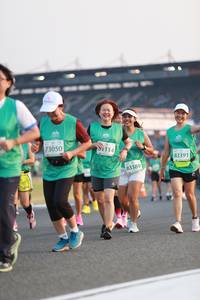 BIB: 73050, 114, 83391, 83389
                            <button type="button" onclick="openModal(10571495)" class="btn btn-primary btn-sm float-right btn-popup" data-toggle="modal" data-target=".modal-high-quality">
                        <i class="fas fa-shopping-cart"></i> Add to Cart
                    </button>
                                            <button type="button" onclick="isThisMe(10571495, true)" class="btn btn-success btn-sm float-right btn-popup btn-isme hidden" data-toggle="tooltip" data-placement="bottom" title="นี่คือรูปของคุณใช่ไหม คลิกที่นี่เพื่อเอาเข้าอัลบั้ม">
                        <i class="fas fa-plus"></i> Add to album
                    </button>
                    <button type="button" onclick="isThisMe(10571495, false)" class="btn btn-warning btn-sm float-right btn-popup btn-isnotme hidden">
                        <i class="fas fa-ban"></i> Remove from album
                    </button>