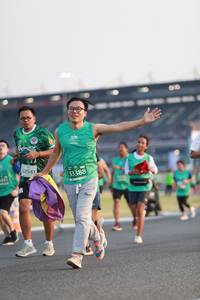 BIB: 52541, 53388
                            <button type="button" onclick="openModal(10571246)" class="btn btn-primary btn-sm float-right btn-popup" data-toggle="modal" data-target=".modal-high-quality">
                        <i class="fas fa-shopping-cart"></i> Add to Cart
                    </button>
                                            <button type="button" onclick="isThisMe(10571246, true)" class="btn btn-success btn-sm float-right btn-popup btn-isme hidden" data-toggle="tooltip" data-placement="bottom" title="นี่คือรูปของคุณใช่ไหม คลิกที่นี่เพื่อเอาเข้าอัลบั้ม">
                        <i class="fas fa-plus"></i> Add to album
                    </button>
                    <button type="button" onclick="isThisMe(10571246, false)" class="btn btn-warning btn-sm float-right btn-popup btn-isnotme hidden">
                        <i class="fas fa-ban"></i> Remove from album
                    </button>