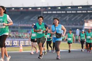 BIB: 104, 303
                            <button type="button" onclick="openModal(10570036)" class="btn btn-primary btn-sm float-right btn-popup" data-toggle="modal" data-target=".modal-high-quality">
                        <i class="fas fa-shopping-cart"></i> Add to Cart
                    </button>
                                            <button type="button" onclick="isThisMe(10570036, true)" class="btn btn-success btn-sm float-right btn-popup btn-isme hidden" data-toggle="tooltip" data-placement="bottom" title="นี่คือรูปของคุณใช่ไหม คลิกที่นี่เพื่อเอาเข้าอัลบั้ม">
                        <i class="fas fa-plus"></i> Add to album
                    </button>
                    <button type="button" onclick="isThisMe(10570036, false)" class="btn btn-warning btn-sm float-right btn-popup btn-isnotme hidden">
                        <i class="fas fa-ban"></i> Remove from album
                    </button>