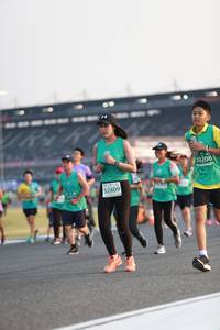 BIB: 50208, 52409
                            <button type="button" onclick="openModal(10571164)" class="btn btn-primary btn-sm float-right btn-popup" data-toggle="modal" data-target=".modal-high-quality">
                        <i class="fas fa-shopping-cart"></i> Add to Cart
                    </button>
                                            <button type="button" onclick="isThisMe(10571164, true)" class="btn btn-success btn-sm float-right btn-popup btn-isme hidden" data-toggle="tooltip" data-placement="bottom" title="นี่คือรูปของคุณใช่ไหม คลิกที่นี่เพื่อเอาเข้าอัลบั้ม">
                        <i class="fas fa-plus"></i> Add to album
                    </button>
                    <button type="button" onclick="isThisMe(10571164, false)" class="btn btn-warning btn-sm float-right btn-popup btn-isnotme hidden">
                        <i class="fas fa-ban"></i> Remove from album
                    </button>