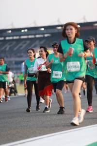 BIB: 50984, 512, 833, 53031
                            <button type="button" onclick="openModal(10571228)" class="btn btn-primary btn-sm float-right btn-popup" data-toggle="modal" data-target=".modal-high-quality">
                        <i class="fas fa-shopping-cart"></i> Add to Cart
                    </button>
                                            <button type="button" onclick="isThisMe(10571228, true)" class="btn btn-success btn-sm float-right btn-popup btn-isme hidden" data-toggle="tooltip" data-placement="bottom" title="นี่คือรูปของคุณใช่ไหม คลิกที่นี่เพื่อเอาเข้าอัลบั้ม">
                        <i class="fas fa-plus"></i> Add to album
                    </button>
                    <button type="button" onclick="isThisMe(10571228, false)" class="btn btn-warning btn-sm float-right btn-popup btn-isnotme hidden">
                        <i class="fas fa-ban"></i> Remove from album
                    </button>