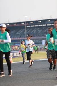 BIB: 5174, 5254
                            <button type="button" onclick="openModal(10571176)" class="btn btn-primary btn-sm float-right btn-popup" data-toggle="modal" data-target=".modal-high-quality">
                        <i class="fas fa-shopping-cart"></i> Add to Cart
                    </button>
                                            <button type="button" onclick="isThisMe(10571176, true)" class="btn btn-success btn-sm float-right btn-popup btn-isme hidden" data-toggle="tooltip" data-placement="bottom" title="นี่คือรูปของคุณใช่ไหม คลิกที่นี่เพื่อเอาเข้าอัลบั้ม">
                        <i class="fas fa-plus"></i> Add to album
                    </button>
                    <button type="button" onclick="isThisMe(10571176, false)" class="btn btn-warning btn-sm float-right btn-popup btn-isnotme hidden">
                        <i class="fas fa-ban"></i> Remove from album
                    </button>