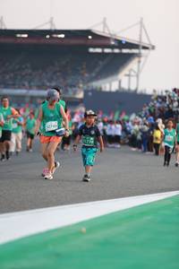 BIB: 52749, 1770
                            <button type="button" onclick="openModal(10570158)" class="btn btn-primary btn-sm float-right btn-popup" data-toggle="modal" data-target=".modal-high-quality">
                        <i class="fas fa-shopping-cart"></i> Add to Cart
                    </button>
                                            <button type="button" onclick="isThisMe(10570158, true)" class="btn btn-success btn-sm float-right btn-popup btn-isme hidden" data-toggle="tooltip" data-placement="bottom" title="นี่คือรูปของคุณใช่ไหม คลิกที่นี่เพื่อเอาเข้าอัลบั้ม">
                        <i class="fas fa-plus"></i> Add to album
                    </button>
                    <button type="button" onclick="isThisMe(10570158, false)" class="btn btn-warning btn-sm float-right btn-popup btn-isnotme hidden">
                        <i class="fas fa-ban"></i> Remove from album
                    </button>