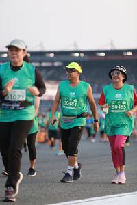 BIB: 1071, 50484, 50485
                            <button type="button" onclick="openModal(10571581)" class="btn btn-primary btn-sm float-right btn-popup" data-toggle="modal" data-target=".modal-high-quality">
                        <i class="fas fa-shopping-cart"></i> Add to Cart
                    </button>
                                            <button type="button" onclick="isThisMe(10571581, true)" class="btn btn-success btn-sm float-right btn-popup btn-isme hidden" data-toggle="tooltip" data-placement="bottom" title="นี่คือรูปของคุณใช่ไหม คลิกที่นี่เพื่อเอาเข้าอัลบั้ม">
                        <i class="fas fa-plus"></i> Add to album
                    </button>
                    <button type="button" onclick="isThisMe(10571581, false)" class="btn btn-warning btn-sm float-right btn-popup btn-isnotme hidden">
                        <i class="fas fa-ban"></i> Remove from album
                    </button>