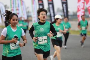 BIB: 52739, 52716
                            <button type="button" onclick="openModal(10570436)" class="btn btn-primary btn-sm float-right btn-popup" data-toggle="modal" data-target=".modal-high-quality">
                        <i class="fas fa-shopping-cart"></i> Add to Cart
                    </button>
                                            <button type="button" onclick="isThisMe(10570436, true)" class="btn btn-success btn-sm float-right btn-popup btn-isme hidden" data-toggle="tooltip" data-placement="bottom" title="นี่คือรูปของคุณใช่ไหม คลิกที่นี่เพื่อเอาเข้าอัลบั้ม">
                        <i class="fas fa-plus"></i> Add to album
                    </button>
                    <button type="button" onclick="isThisMe(10570436, false)" class="btn btn-warning btn-sm float-right btn-popup btn-isnotme hidden">
                        <i class="fas fa-ban"></i> Remove from album
                    </button>