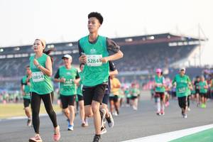 BIB: 5284, 0854
                            <button type="button" onclick="openModal(10570938)" class="btn btn-primary btn-sm float-right btn-popup" data-toggle="modal" data-target=".modal-high-quality">
                        <i class="fas fa-shopping-cart"></i> Add to Cart
                    </button>
                                            <button type="button" onclick="isThisMe(10570938, true)" class="btn btn-success btn-sm float-right btn-popup btn-isme hidden" data-toggle="tooltip" data-placement="bottom" title="นี่คือรูปของคุณใช่ไหม คลิกที่นี่เพื่อเอาเข้าอัลบั้ม">
                        <i class="fas fa-plus"></i> Add to album
                    </button>
                    <button type="button" onclick="isThisMe(10570938, false)" class="btn btn-warning btn-sm float-right btn-popup btn-isnotme hidden">
                        <i class="fas fa-ban"></i> Remove from album
                    </button>