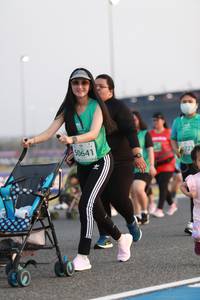 BIB: 50641
                            <button type="button" onclick="openModal(10570092)" class="btn btn-primary btn-sm float-right btn-popup" data-toggle="modal" data-target=".modal-high-quality">
                        <i class="fas fa-shopping-cart"></i> Add to Cart
                    </button>
                                            <button type="button" onclick="isThisMe(10570092, true)" class="btn btn-success btn-sm float-right btn-popup btn-isme hidden" data-toggle="tooltip" data-placement="bottom" title="นี่คือรูปของคุณใช่ไหม คลิกที่นี่เพื่อเอาเข้าอัลบั้ม">
                        <i class="fas fa-plus"></i> Add to album
                    </button>
                    <button type="button" onclick="isThisMe(10570092, false)" class="btn btn-warning btn-sm float-right btn-popup btn-isnotme hidden">
                        <i class="fas fa-ban"></i> Remove from album
                    </button>