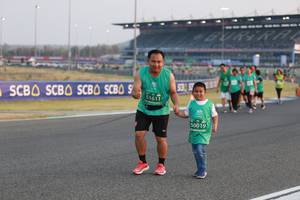 BIB: 51611, 50019
                            <button type="button" onclick="openModal(10570219)" class="btn btn-primary btn-sm float-right btn-popup" data-toggle="modal" data-target=".modal-high-quality">
                        <i class="fas fa-shopping-cart"></i> Add to Cart
                    </button>
                                            <button type="button" onclick="isThisMe(10570219, true)" class="btn btn-success btn-sm float-right btn-popup btn-isme hidden" data-toggle="tooltip" data-placement="bottom" title="นี่คือรูปของคุณใช่ไหม คลิกที่นี่เพื่อเอาเข้าอัลบั้ม">
                        <i class="fas fa-plus"></i> Add to album
                    </button>
                    <button type="button" onclick="isThisMe(10570219, false)" class="btn btn-warning btn-sm float-right btn-popup btn-isnotme hidden">
                        <i class="fas fa-ban"></i> Remove from album
                    </button>