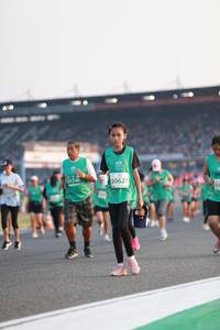 BIB: 1740, 50627, 
                            <button type="button" onclick="openModal(10571174)" class="btn btn-primary btn-sm float-right btn-popup" data-toggle="modal" data-target=".modal-high-quality">
                        <i class="fas fa-shopping-cart"></i> Add to Cart
                    </button>
                                            <button type="button" onclick="isThisMe(10571174, true)" class="btn btn-success btn-sm float-right btn-popup btn-isme hidden" data-toggle="tooltip" data-placement="bottom" title="นี่คือรูปของคุณใช่ไหม คลิกที่นี่เพื่อเอาเข้าอัลบั้ม">
                        <i class="fas fa-plus"></i> Add to album
                    </button>
                    <button type="button" onclick="isThisMe(10571174, false)" class="btn btn-warning btn-sm float-right btn-popup btn-isnotme hidden">
                        <i class="fas fa-ban"></i> Remove from album
                    </button>