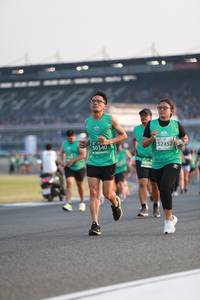 BIB: 52452, 50340
                            <button type="button" onclick="openModal(10571207)" class="btn btn-primary btn-sm float-right btn-popup" data-toggle="modal" data-target=".modal-high-quality">
                        <i class="fas fa-shopping-cart"></i> Add to Cart
                    </button>
                                            <button type="button" onclick="isThisMe(10571207, true)" class="btn btn-success btn-sm float-right btn-popup btn-isme hidden" data-toggle="tooltip" data-placement="bottom" title="นี่คือรูปของคุณใช่ไหม คลิกที่นี่เพื่อเอาเข้าอัลบั้ม">
                        <i class="fas fa-plus"></i> Add to album
                    </button>
                    <button type="button" onclick="isThisMe(10571207, false)" class="btn btn-warning btn-sm float-right btn-popup btn-isnotme hidden">
                        <i class="fas fa-ban"></i> Remove from album
                    </button>