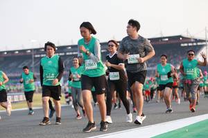 BIB: 5283, 52861, 50349, 53288, 5115
                            <button type="button" onclick="openModal(10571080)" class="btn btn-primary btn-sm float-right btn-popup" data-toggle="modal" data-target=".modal-high-quality">
                        <i class="fas fa-shopping-cart"></i> Add to Cart
                    </button>
                                            <button type="button" onclick="isThisMe(10571080, true)" class="btn btn-success btn-sm float-right btn-popup btn-isme hidden" data-toggle="tooltip" data-placement="bottom" title="นี่คือรูปของคุณใช่ไหม คลิกที่นี่เพื่อเอาเข้าอัลบั้ม">
                        <i class="fas fa-plus"></i> Add to album
                    </button>
                    <button type="button" onclick="isThisMe(10571080, false)" class="btn btn-warning btn-sm float-right btn-popup btn-isnotme hidden">
                        <i class="fas fa-ban"></i> Remove from album
                    </button>